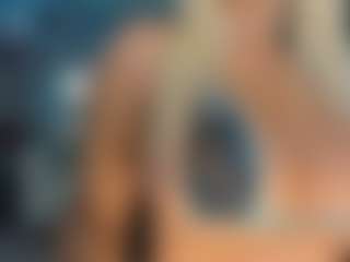 adrianna777's Live Sex Cam Show