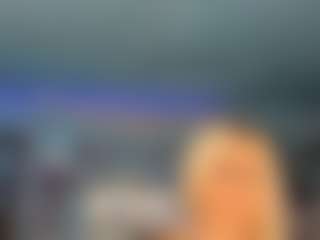 adrianna777's Live Sex Cam Show