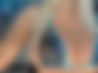 adrianna777's Live Sex Cam Show