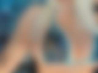 adrianna777's Live Sex Cam Show
