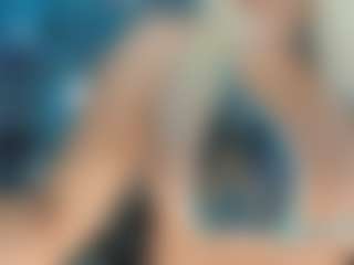 adrianna777's Live Sex Cam Show