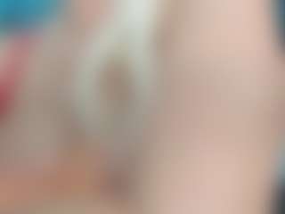 Live cam show with adrianna777 - MILF on livesuperchat.net