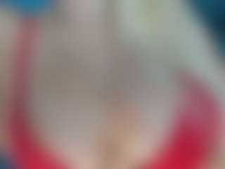 adrianna777's Live Sex Cam Show