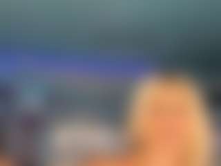 adrianna777's Live Sex Cam Show