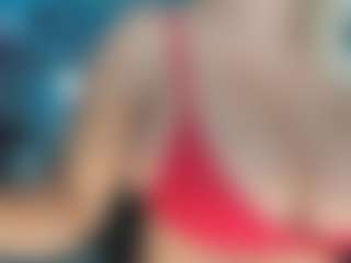 adrianna777's Live Sex Cam Show