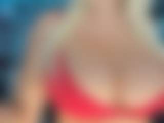 adrianna777's Live Sex Cam Show