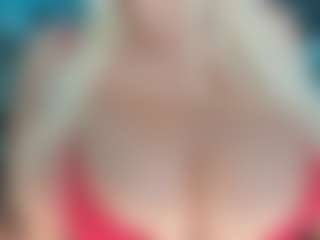 adrianna777's Live Sex Cam Show