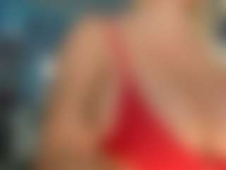 adrianna777's Live Sex Cam Show