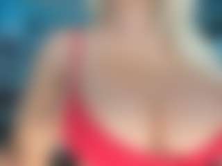 adrianna777's Live Sex Cam Show
