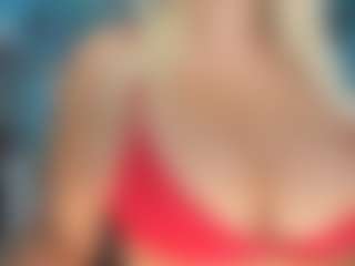 adrianna777's Live Sex Cam Show