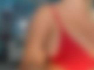 adrianna777's Live Sex Cam Show