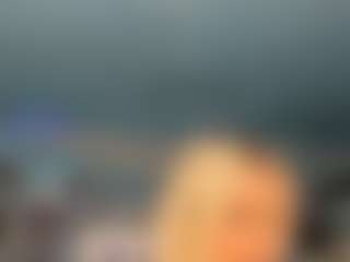 adrianna777's Live Sex Cam Show
