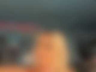 adrianna777's Live Sex Cam Show