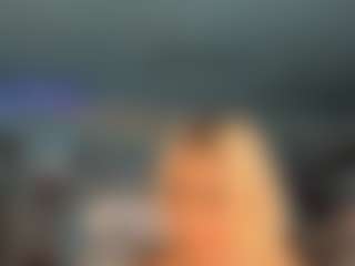 adrianna777's Live Sex Cam Show