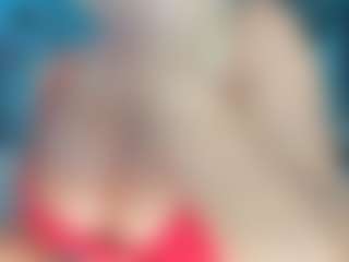 adrianna777's Live Sex Cam Show