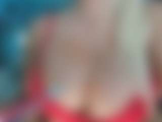 adrianna777's Live Sex Cam Show