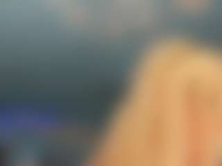adrianna777's Live Sex Cam Show
