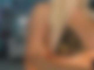 adrianna777's Live Sex Cam Show