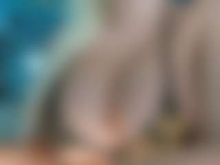 adrianna777's Live Sex Cam Show