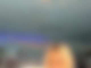 adrianna777's Live Sex Cam Show
