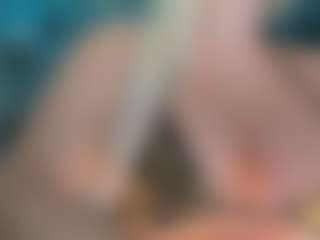 adrianna777's Live Sex Cam Show