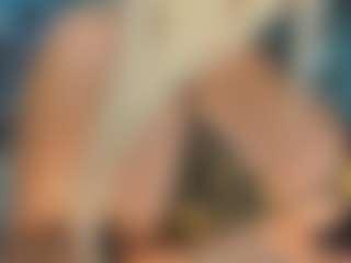 adrianna777's Live Sex Cam Show