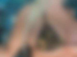adrianna777's Live Sex Cam Show