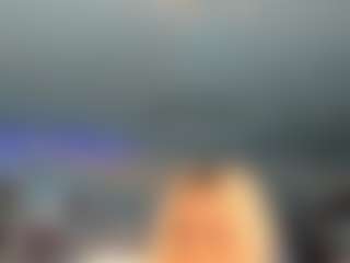 adrianna777's Live Sex Cam Show