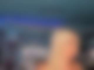 adrianna777's Live Sex Cam Show