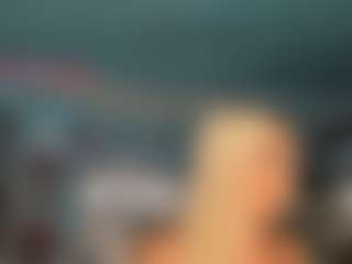 adrianna777's Live Sex Cam Show