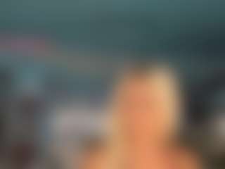 adrianna777's Live Sex Cam Show
