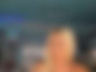 adrianna777's Live Sex Cam Show