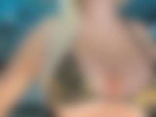 adrianna777's Live Sex Cam Show