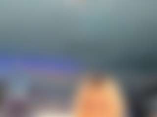 adrianna777's Live Sex Cam Show