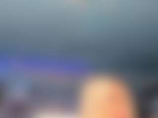 adrianna777's Live Sex Cam Show