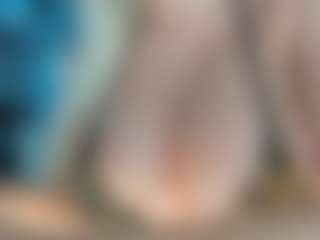 adrianna777's Live Sex Cam Show