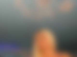 adrianna777's Live Sex Cam Show