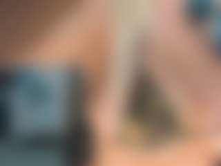 adrianna777's Live Sex Cam Show