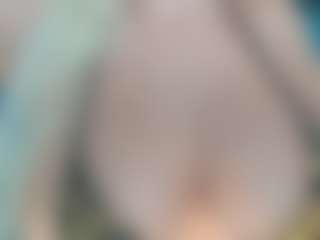 adrianna777's Live Sex Cam Show