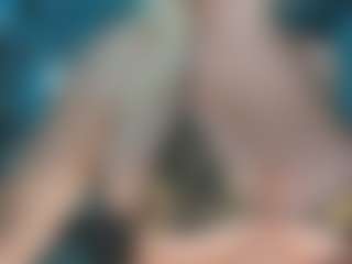 adrianna777's Live Sex Cam Show