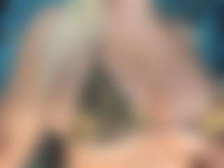 adrianna777's Live Sex Cam Show