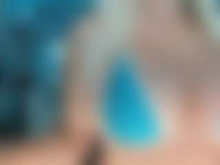 adrianna777's Live Sex Cam Show