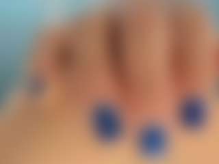 adrianna777's Live Sex Cam Show