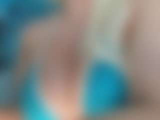 adrianna777's Live Sex Cam Show