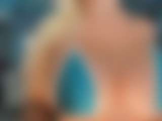 adrianna777's Live Sex Cam Show