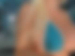 adrianna777's Live Sex Cam Show