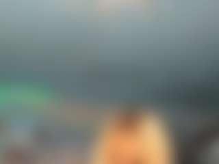 adrianna777's Live Sex Cam Show