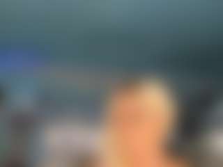 adrianna777's Live Sex Cam Show