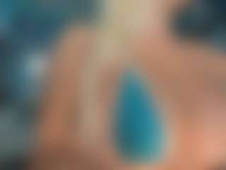 adrianna777's Live Sex Cam Show