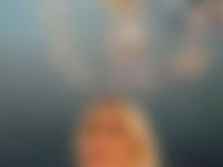 adrianna777's Live Sex Cam Show